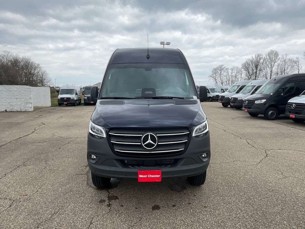2025 Mercedes-Benz Sprinter Cargo Van
