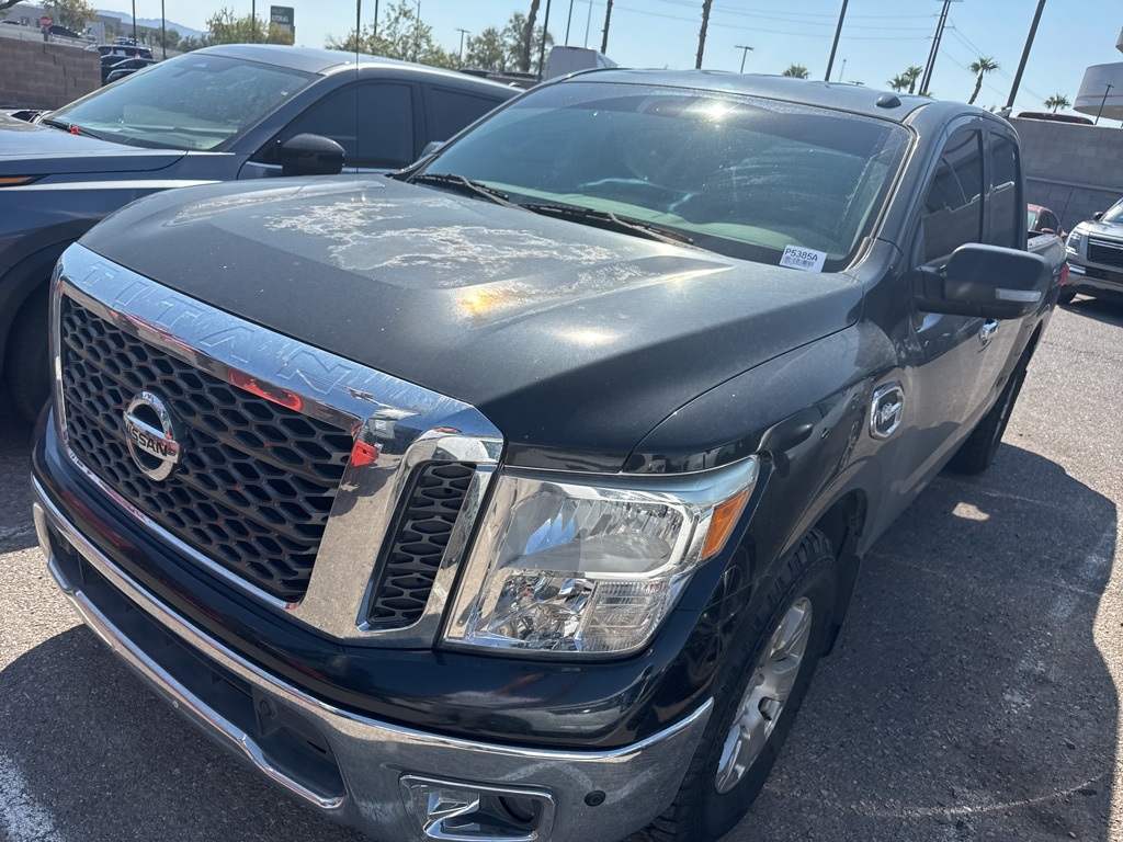 2017 Nissan Titan