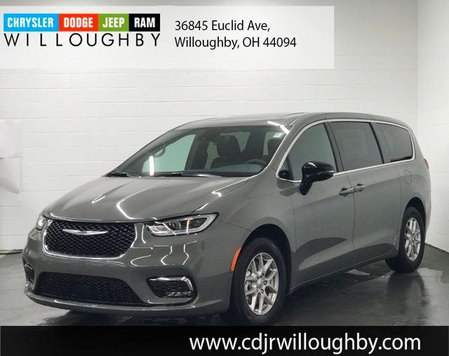 2025 Chrysler Pacifica