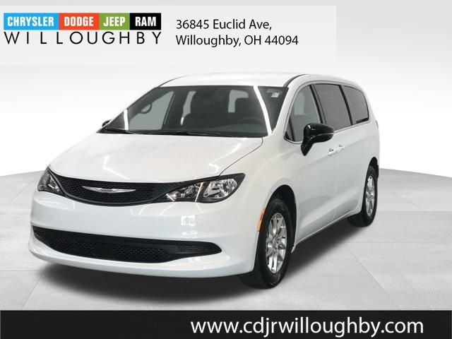 2025 Chrysler Voyager