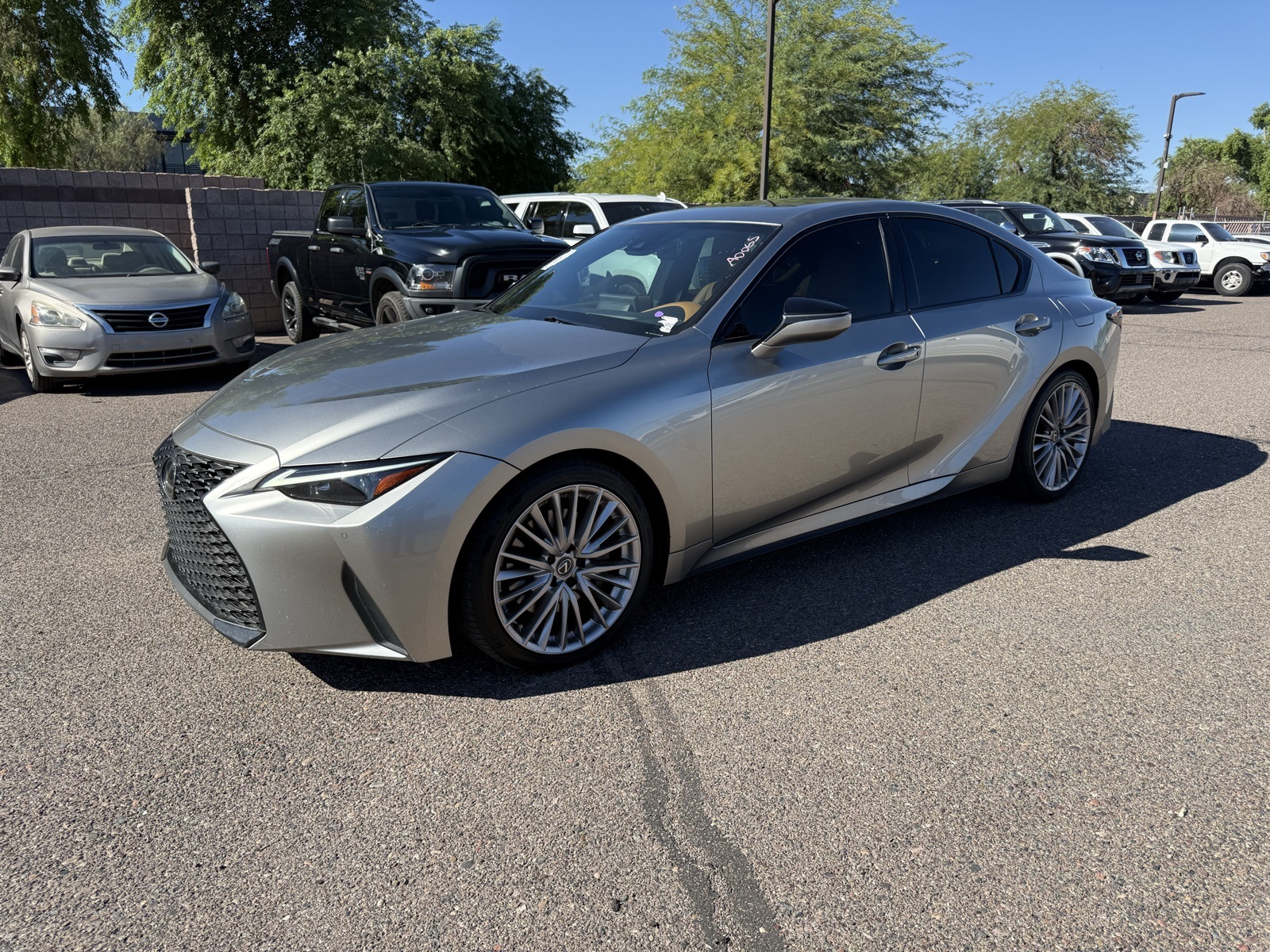 2023 Lexus IS