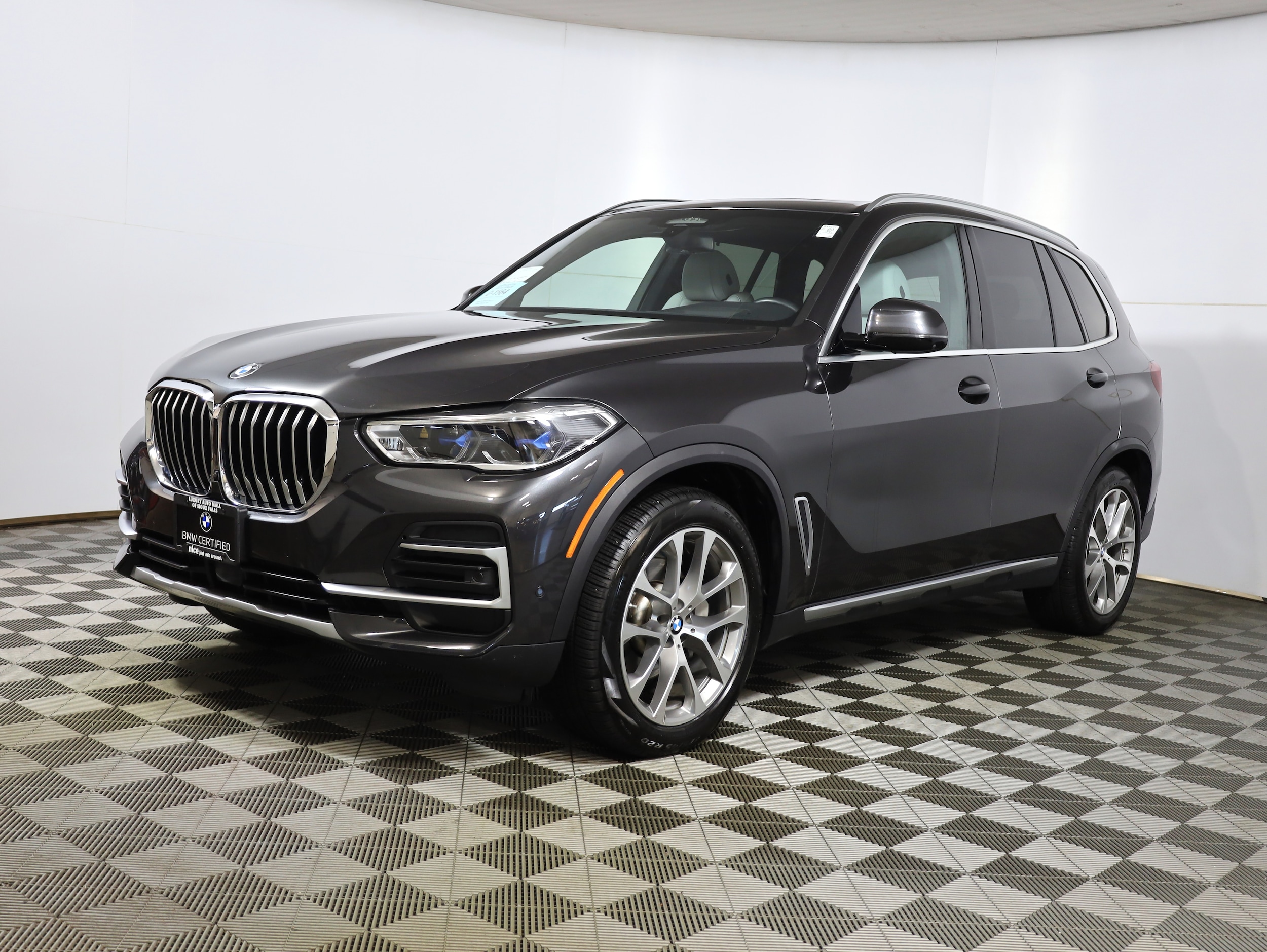 2023 BMW X5