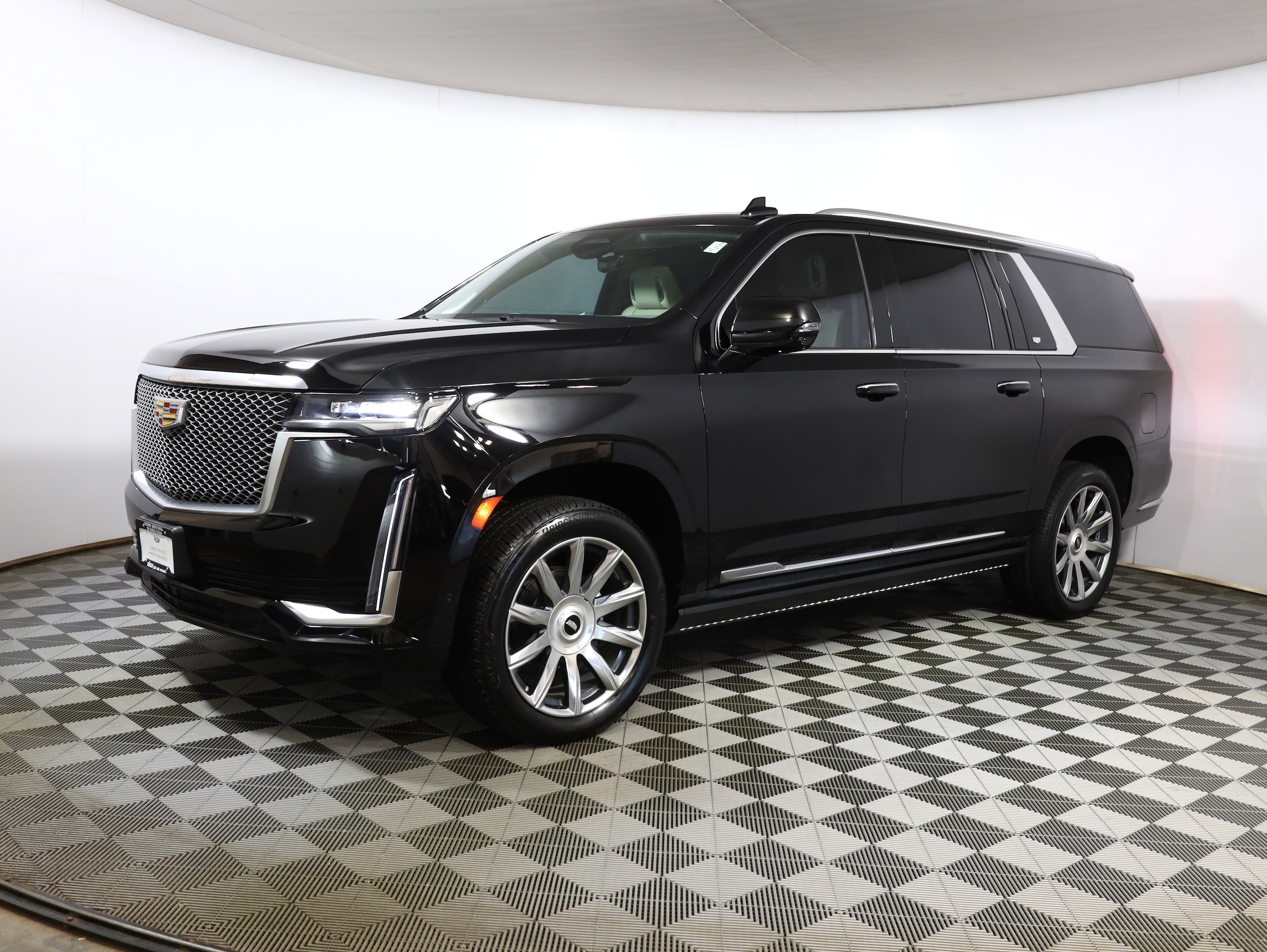 2024 Cadillac Escalade Esv