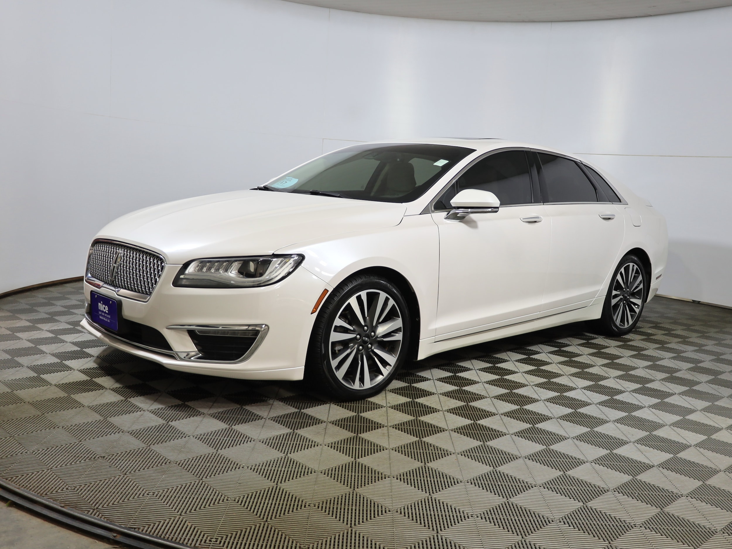 2017 Lincoln MKZ