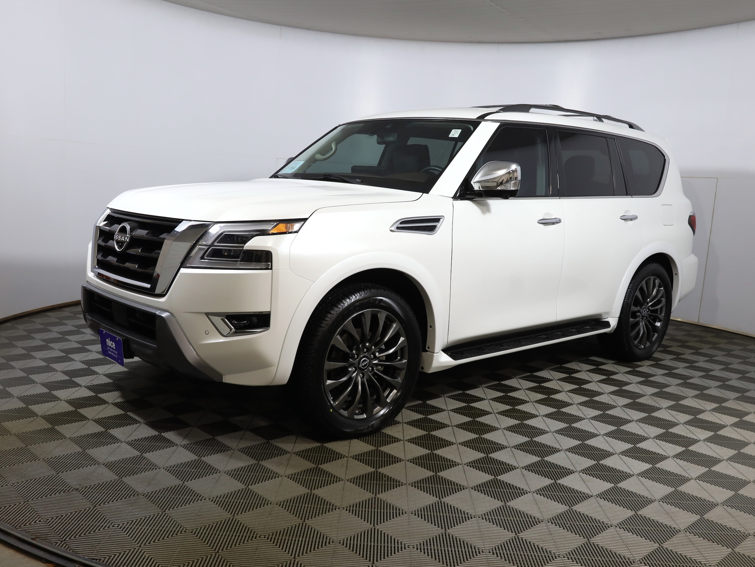 2023 Nissan Armada