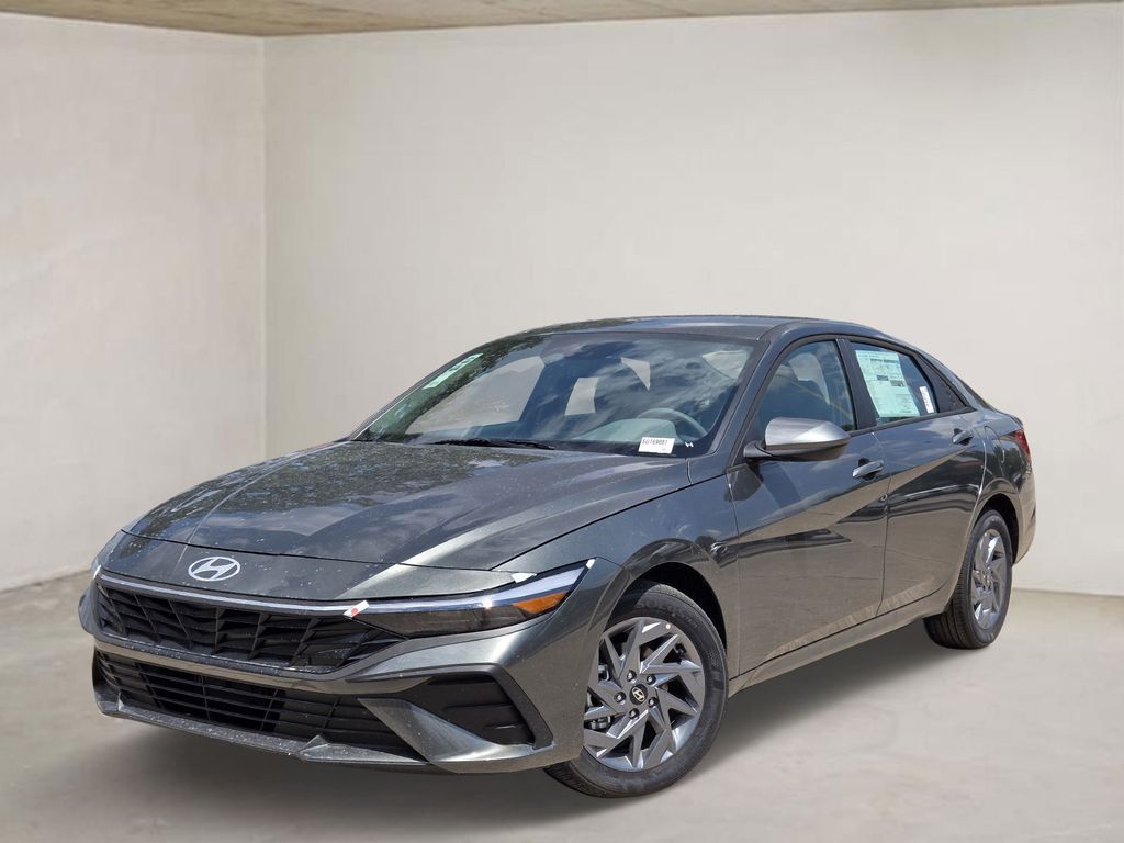 2025 Hyundai Elantra Hybrid