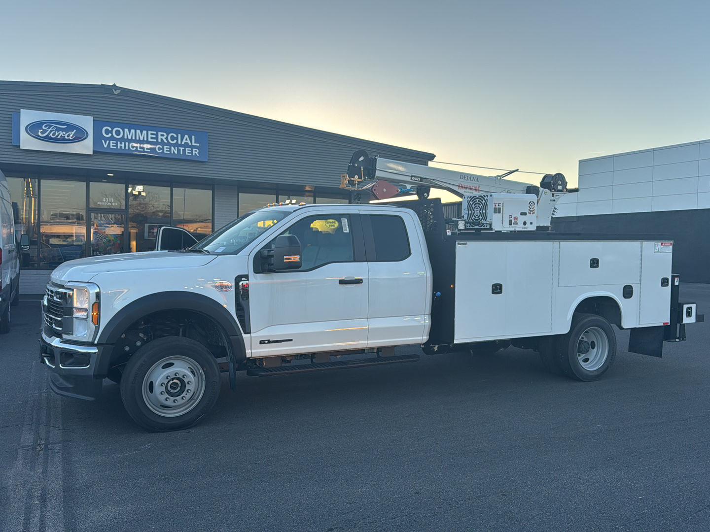 2024 Ford Super Duty F-550 DRW