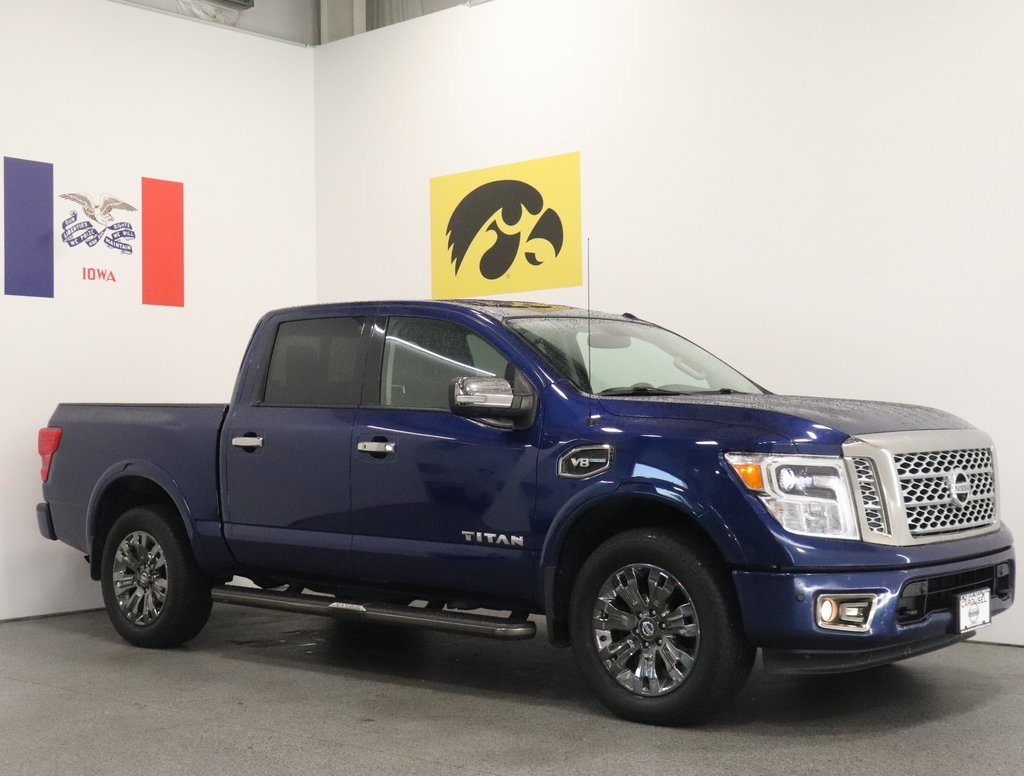 2017 Nissan Titan