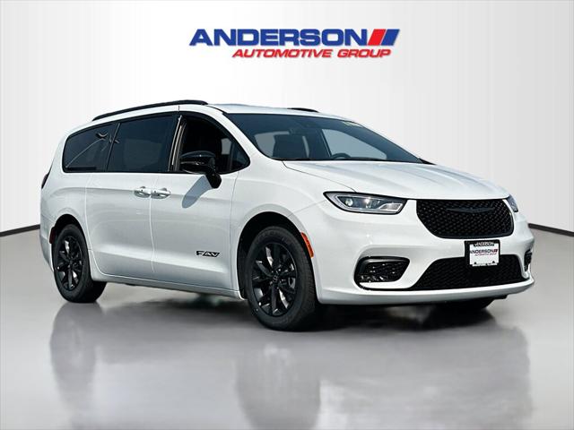 2025 Chrysler Pacifica
