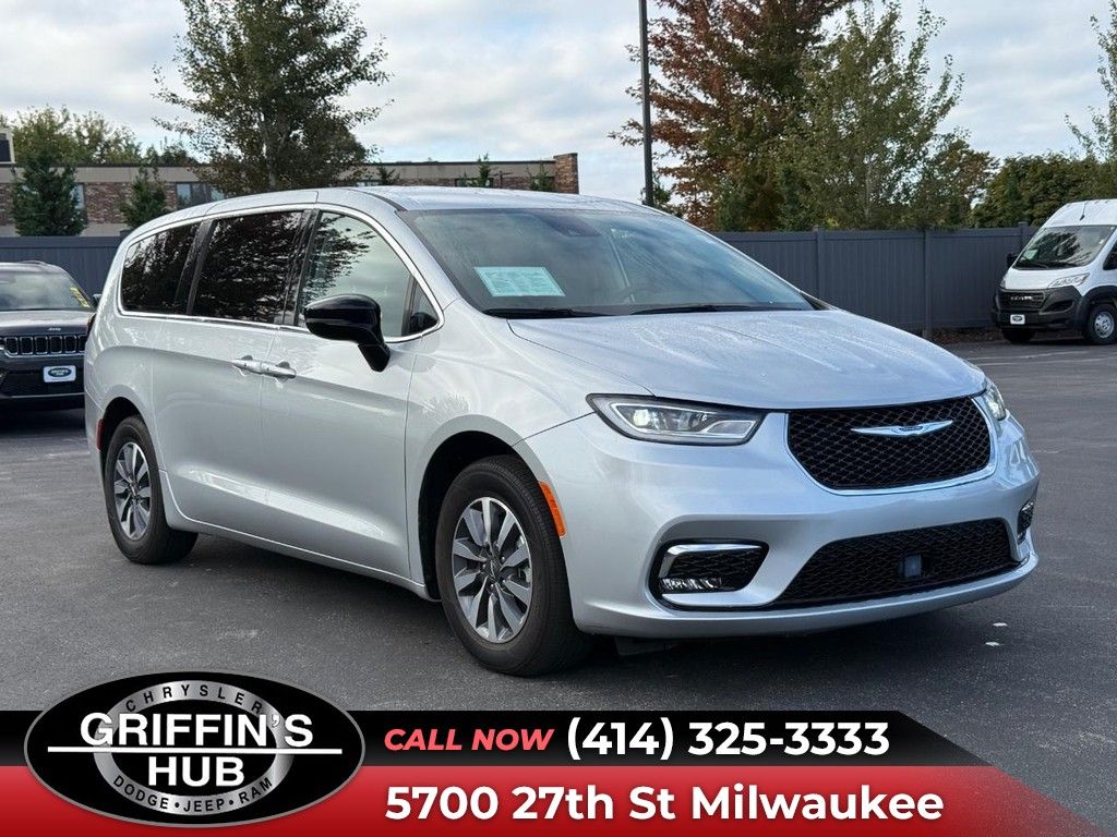 2024 Chrysler Pacifica