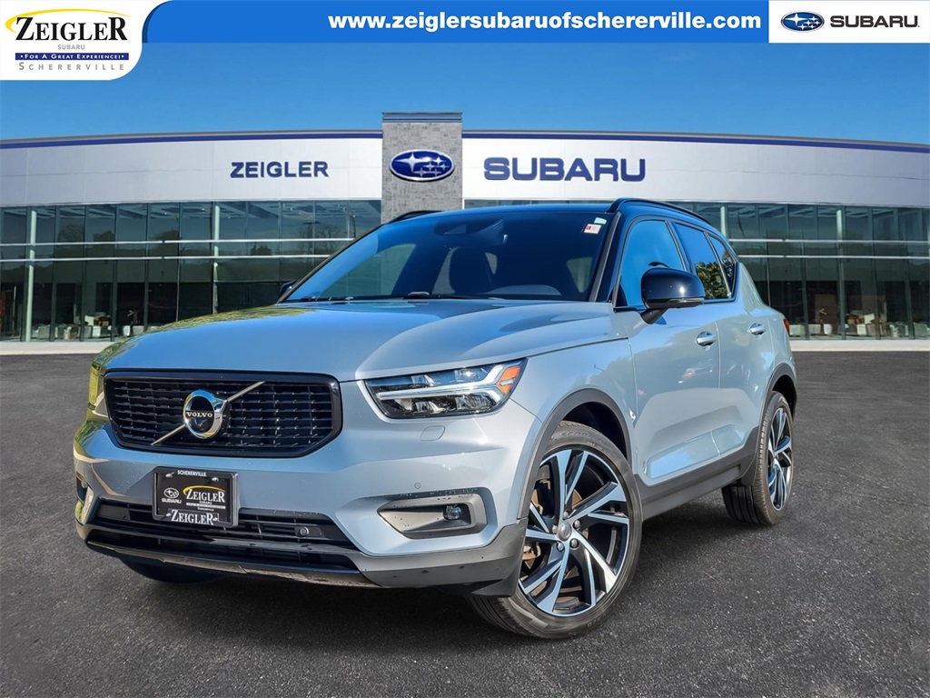 2021 Volvo XC40