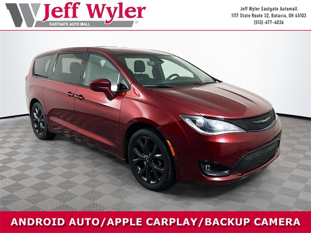 2020 Chrysler Pacifica Touring