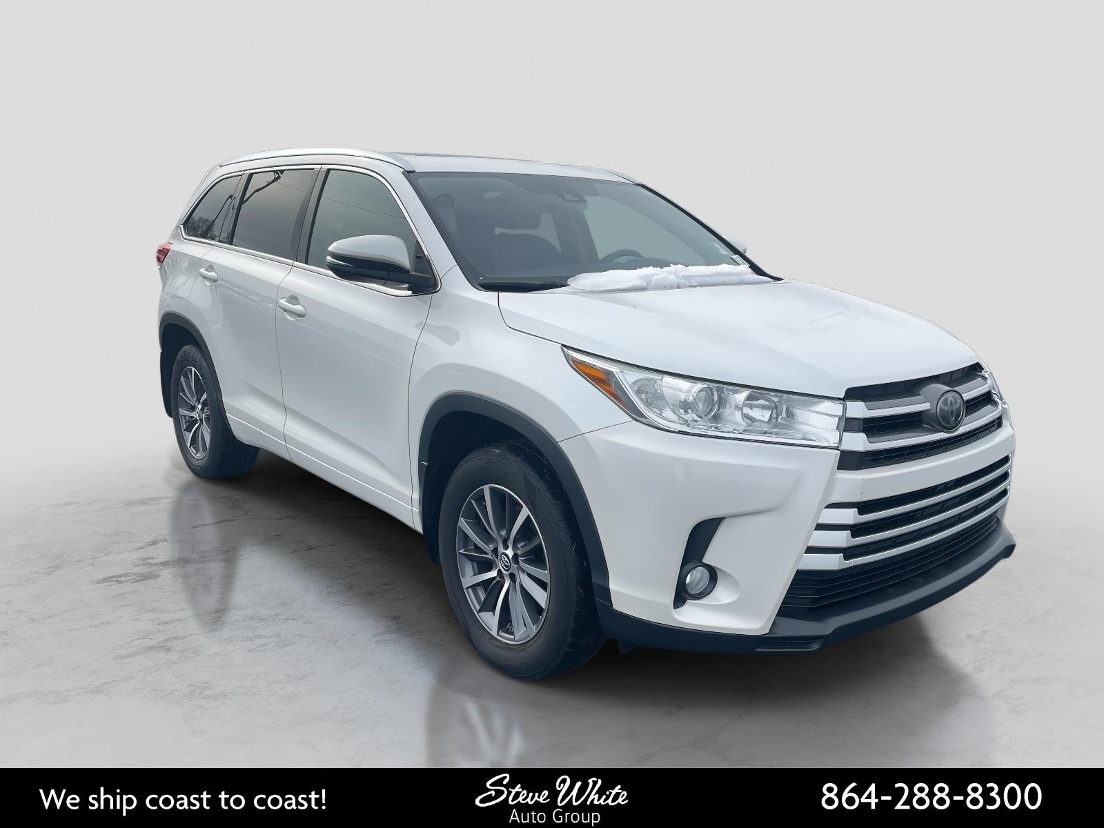 Photo of a 2018 Toyota Highlander SE V6 AWD (natl) for sale