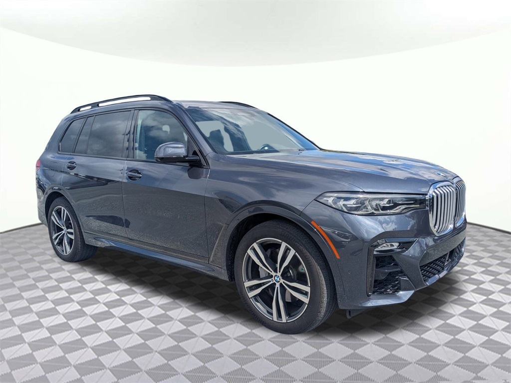 2021 BMW X7
