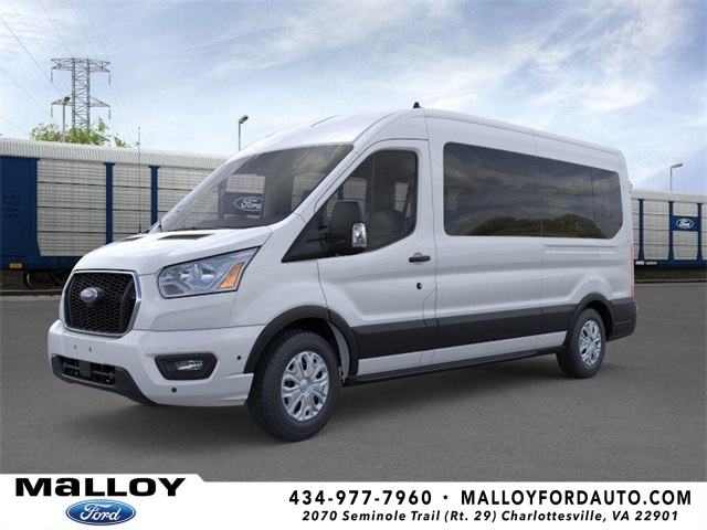 2025 Ford Transit Passenger Wagon XLT