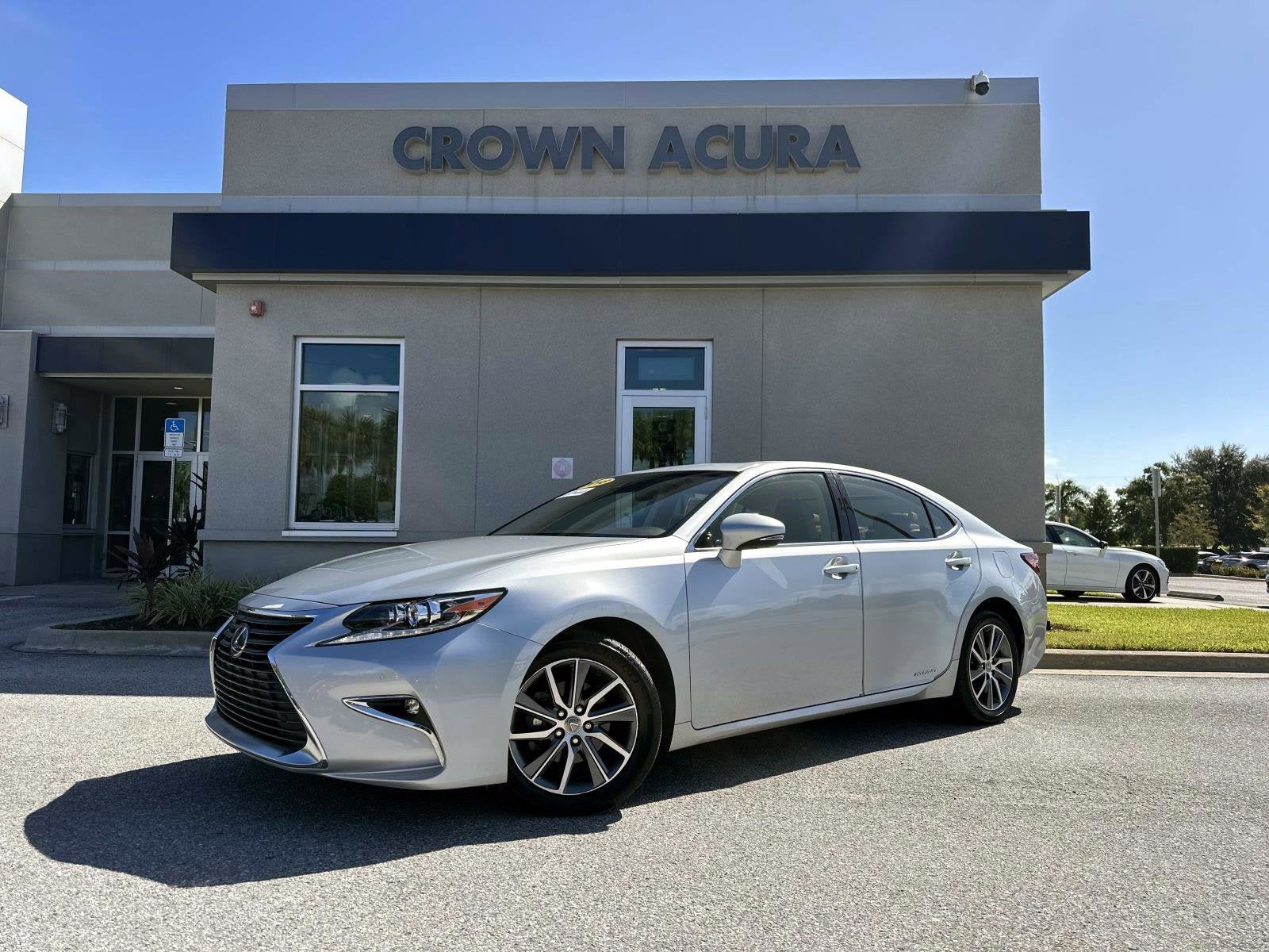 2018 Lexus ES
