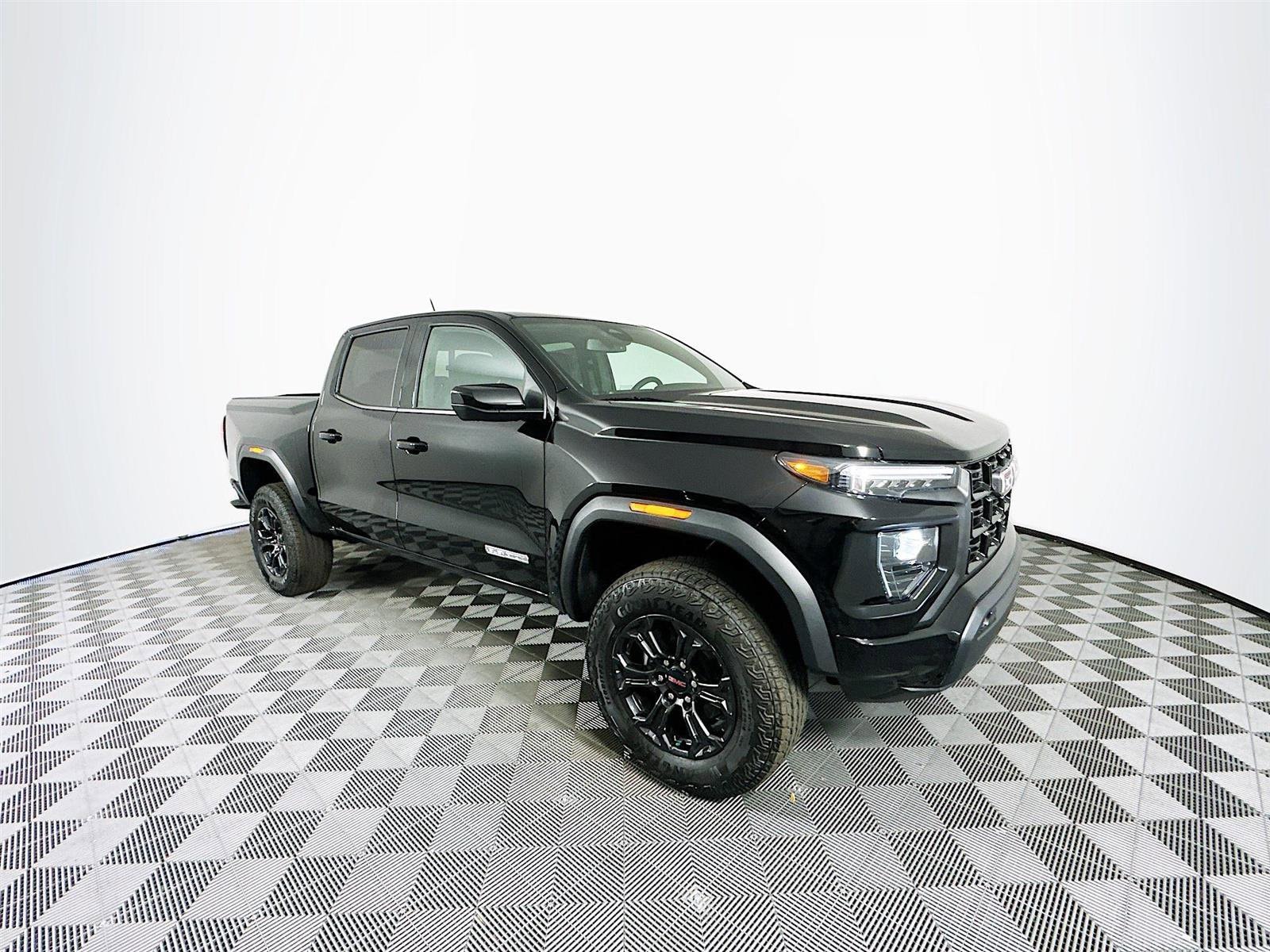 2025 GMC Canyon