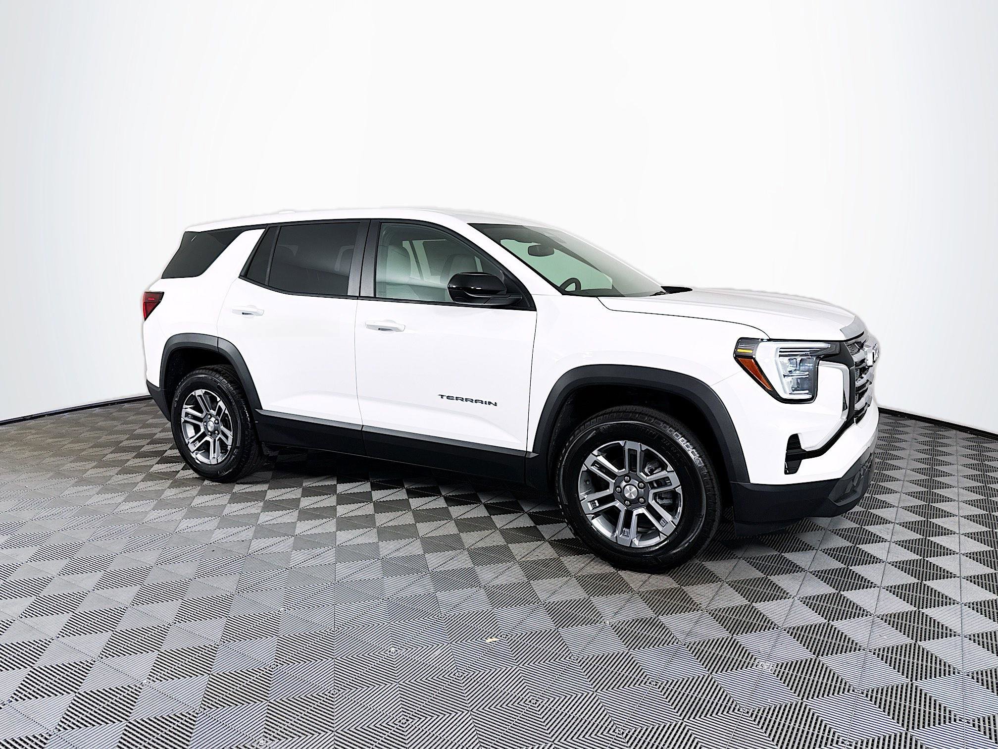 2025 GMC Terrain