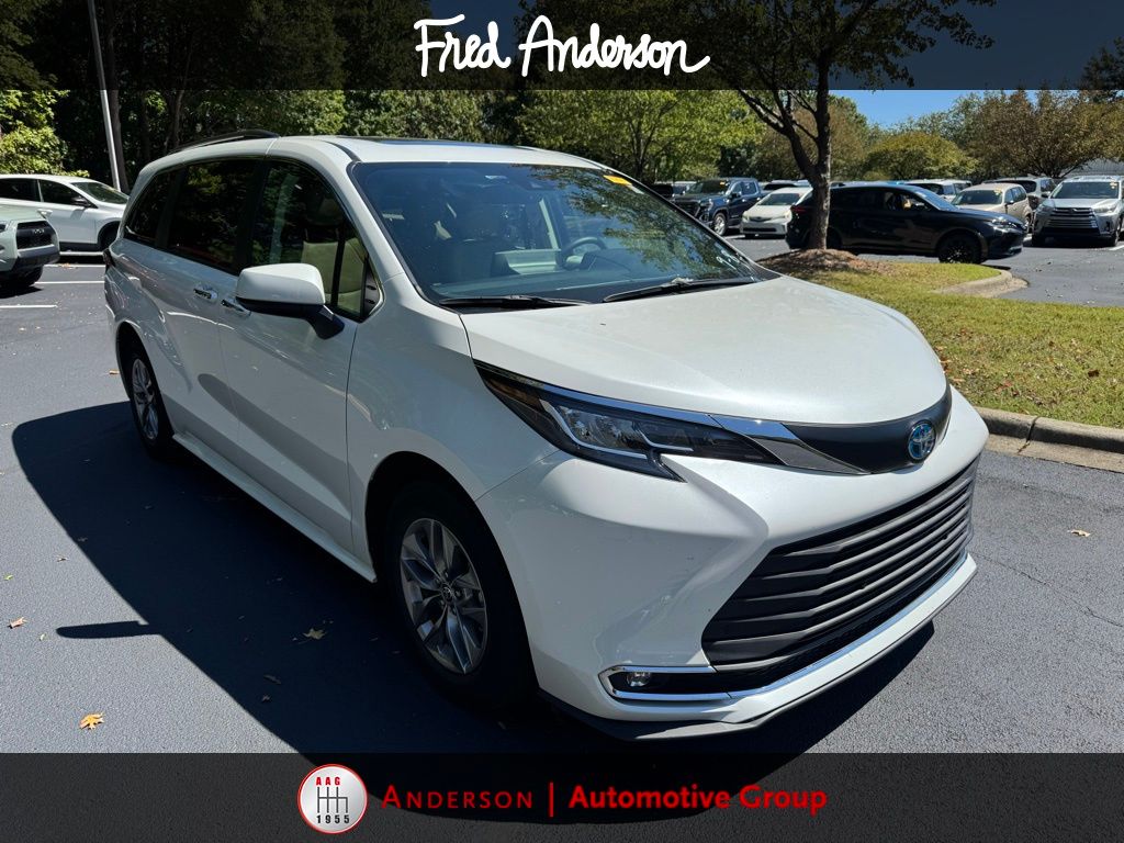 2023 Toyota Sienna