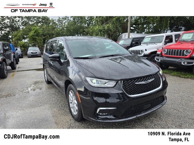 2026 Chrysler Pacifica