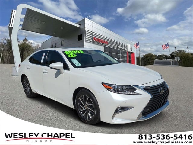 2017 Lexus ES