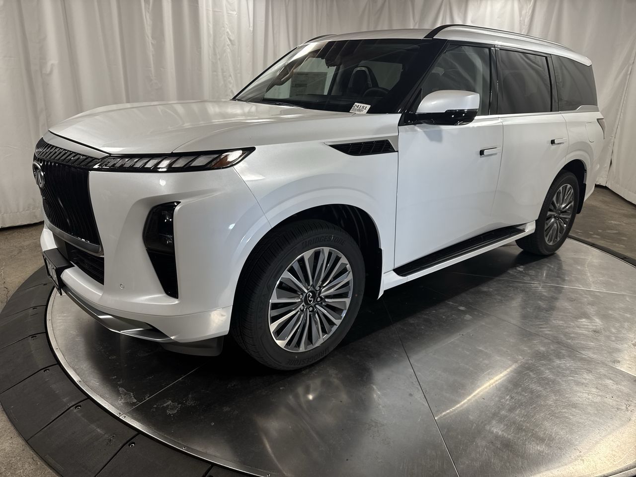 2025 Infiniti QX80