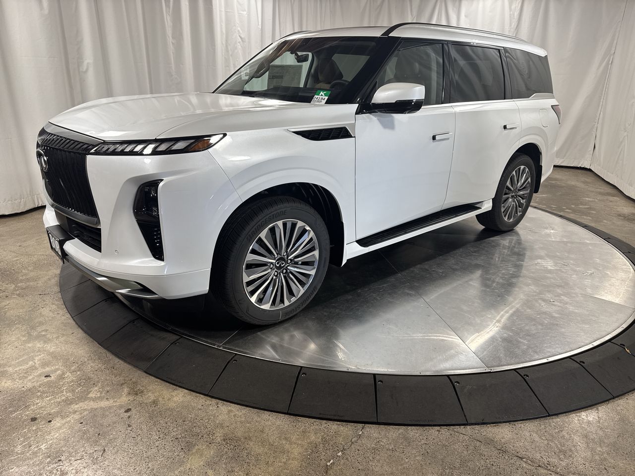 2025 Infiniti QX80