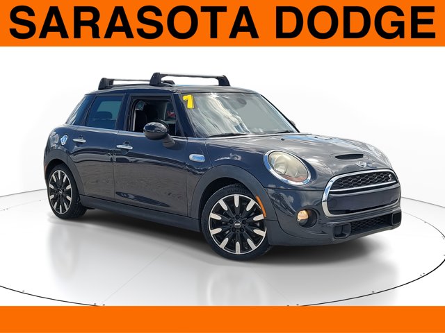 Photo of 2017 MINI Hardtop 4 Door Cooper S