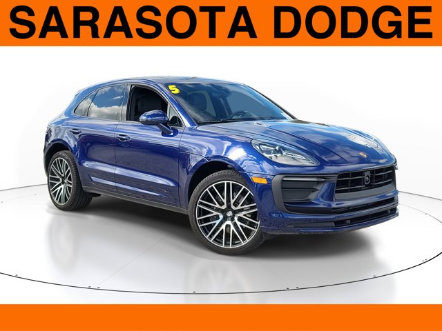 2025 Porsche Macan