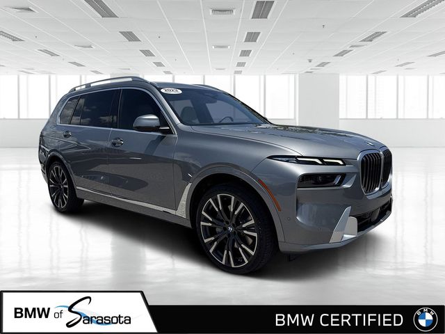 2023 BMW X7