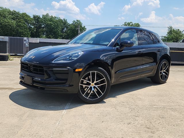 2025 Porsche Macan