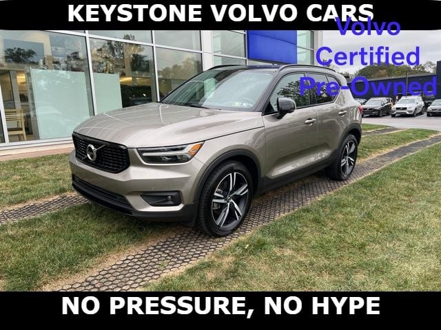 2022 Volvo XC40