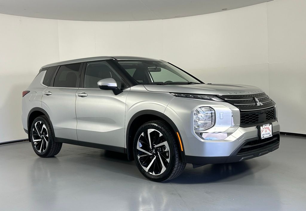 2022 Mitsubishi Outlander