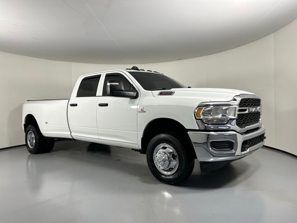2024 RAM 3500
