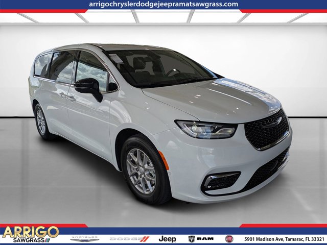 2025 Chrysler Pacifica