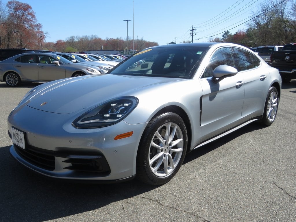 2018 Porsche Panamera