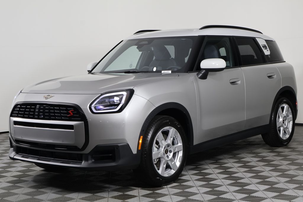 2026 MINI Countryman Base