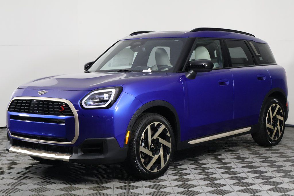 2025 MINI Countryman