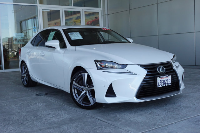 2017 Lexus IS