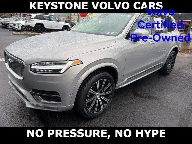 2023 Volvo XC90 Plus