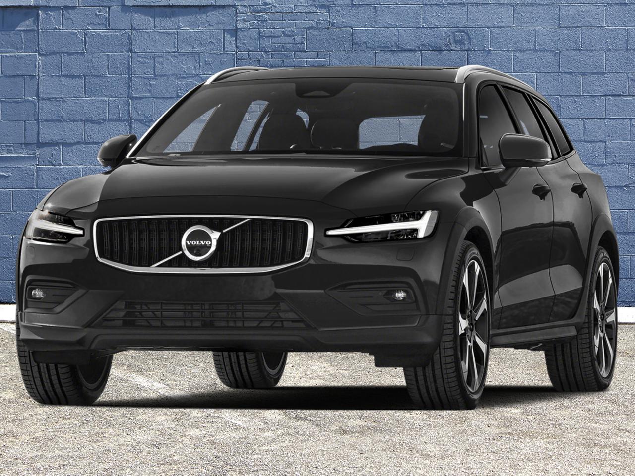 2023 Volvo V60 Cross Country