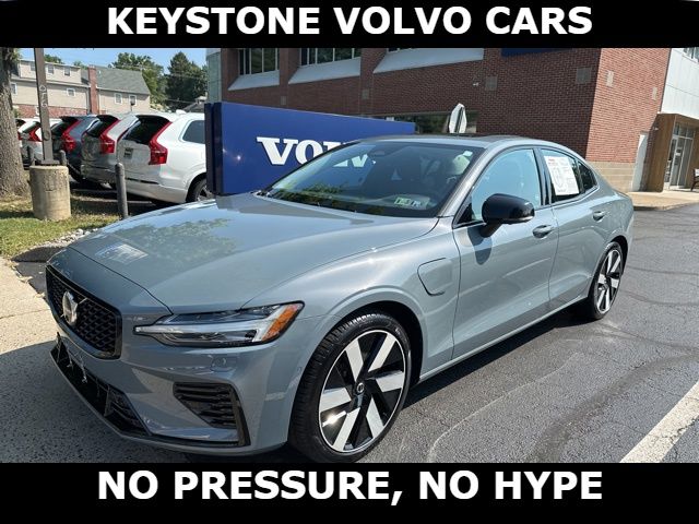 2024 Volvo S60 Recharge Plug-in Hybrid