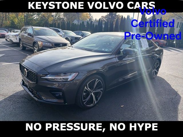 2025 Volvo S60 Core