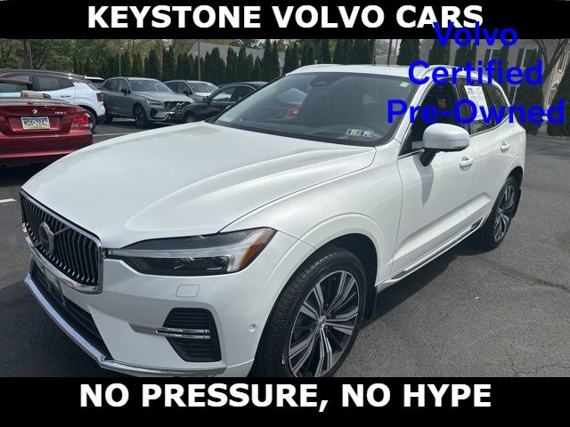 2022 Volvo XC60 B5 Inscription