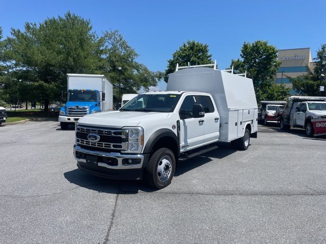 2025 Ford Super Duty F-550 Drw