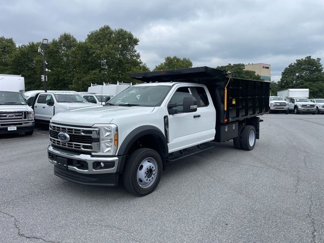 2025 Ford Super Duty F-550 Drw