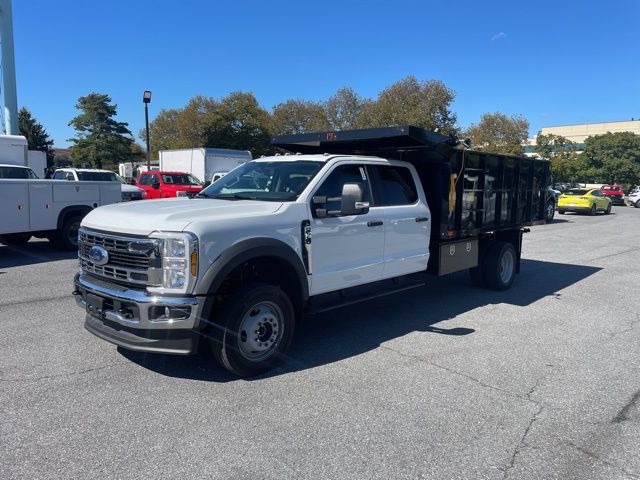 2025 Ford Super Duty F-550 Drw