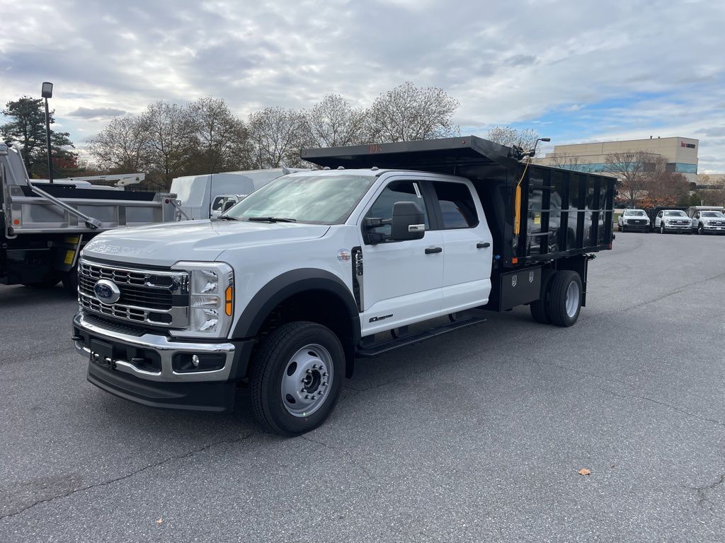 2026 Ford Super Duty F-550 Drw