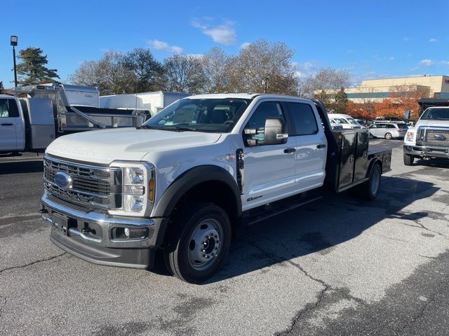 2026 Ford Super Duty F-550 Drw