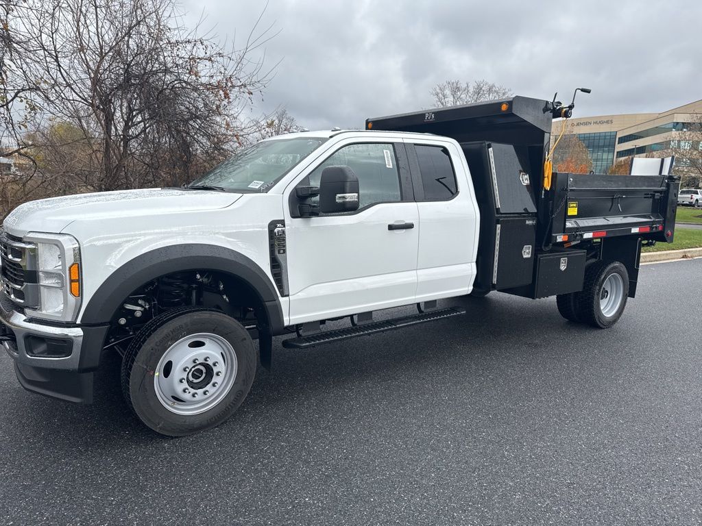 2026 Ford Super Duty F-550 DRW XL